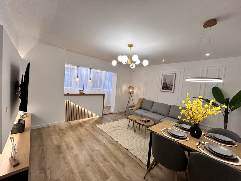 Drumul Taberei, Piata/Parc, proprietar, apartament 2 camere decomandat.